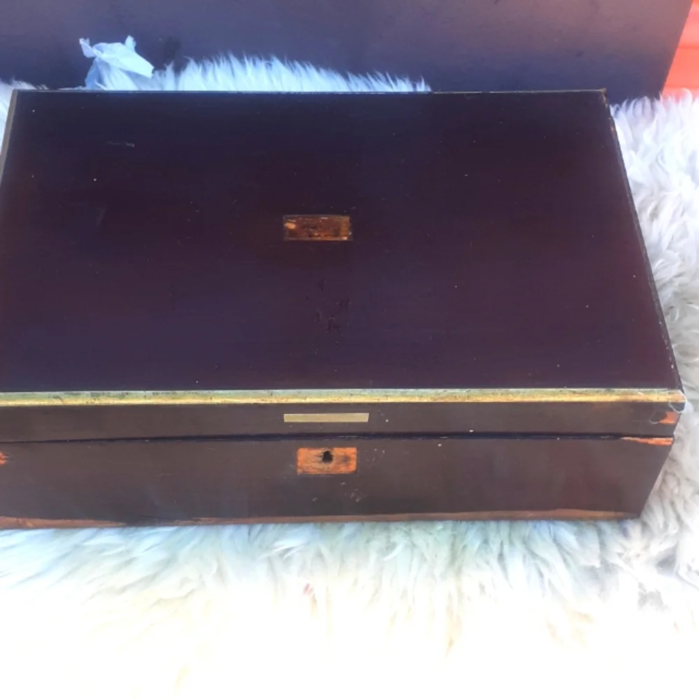 Vtg Wood Chest Antique MCM